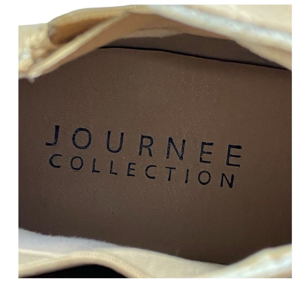 Journee‎ Collection Tan Faux Leather Chunky Lug Sole Ankle Boots - Picture 12 of 15
